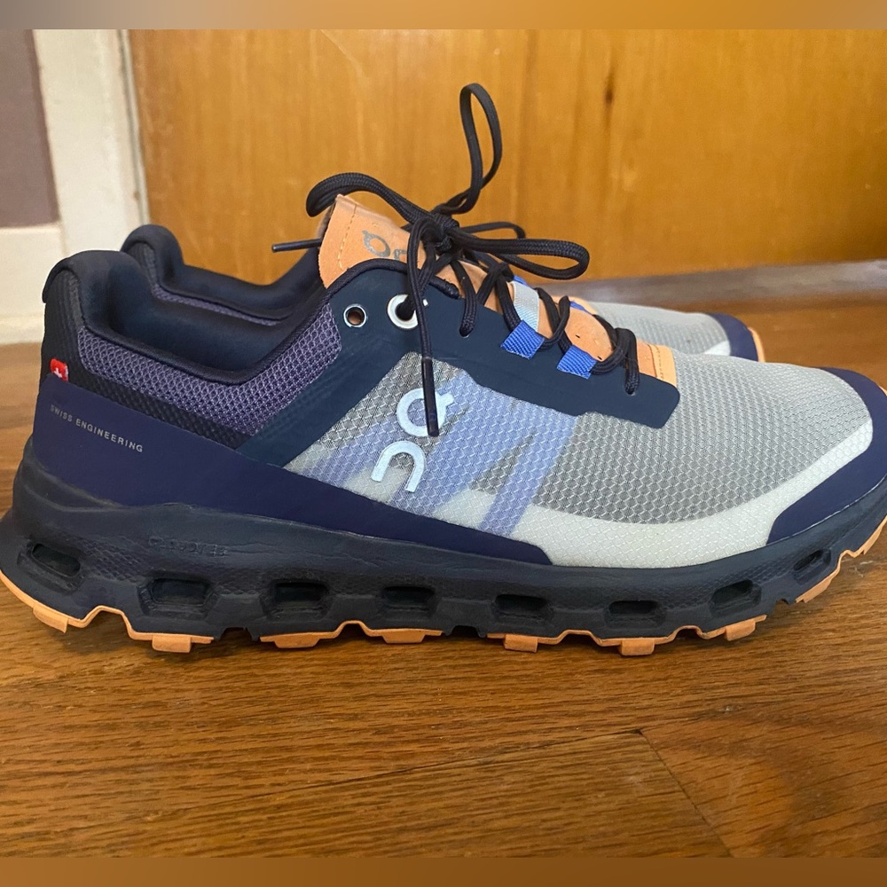 Women’s on running shoes